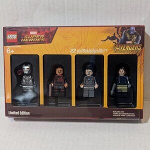LEGO Marvel Avengers Limited Edition Minifigure Set 22pcs 2018 Bricktober NEW